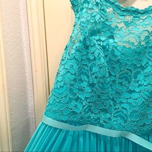 Sleeveless Bridesmaid dress size 24